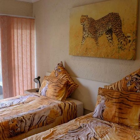 Rock Art Guesthouse Эмалахлени Экстерьер фото
